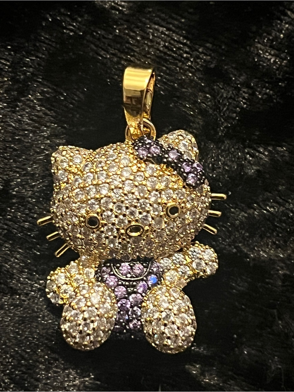 Hello Kitty Pendant